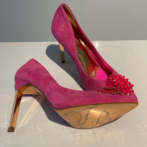 Ted Baker Fuchsia Pink Suede Embellished Pumps - Picture 4 of 6